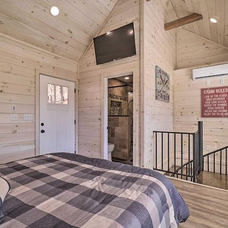 Peaceful Cookeville Cabin On 52 Acres! Exterior photo